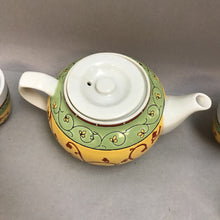 Load image into Gallery viewer, Vintage Pier 1 Tea Set; Teapot (4&quot;) w/ 4 Cups (2.75&quot;)
