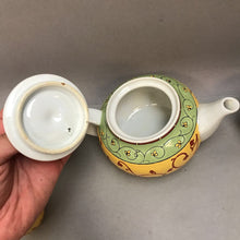 Load image into Gallery viewer, Vintage Pier 1 Tea Set; Teapot (4&quot;) w/ 4 Cups (2.75&quot;)

