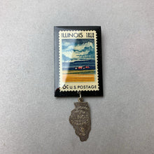 Load image into Gallery viewer, Vintage Suits Me Illinois Postage Art Brooch Pin (3&quot;)
