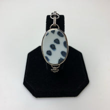 Load image into Gallery viewer, Vintage Artisan Recyled Ceramic Sterling Bezel Chain Bracelet Signed (7.5&quot;)
