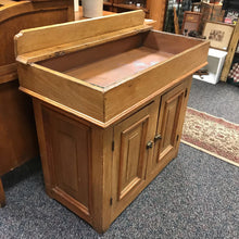 Load image into Gallery viewer, Antique Dry Sink (34x39x20)
