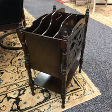 Load image into Gallery viewer, Magazine Stand Rack (22x16x11)
