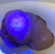 Load image into Gallery viewer, Calcite From IL (2x5) UV REACT
