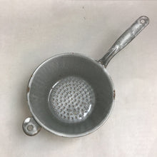 Load image into Gallery viewer, Gray Graniteware Colander (2.5x12x6)
