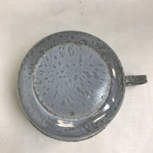 Load image into Gallery viewer, Gray Enamelware Chamber Pot (5x10.5x8.5)
