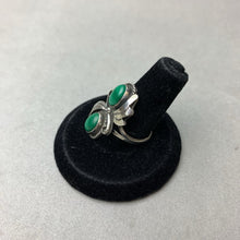 Load image into Gallery viewer, Vintage Sterling Malachite Two Stone Flourish Ring sz 6.5
