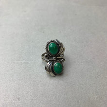 Load image into Gallery viewer, Vintage Sterling Malachite Two Stone Flourish Ring sz 6.5
