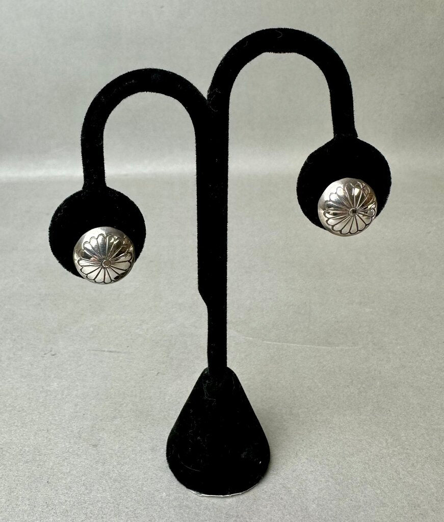 Vintage Native American Sterling Flower Concho Domed 0.5