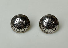 Load image into Gallery viewer, Vintage Native American Sterling Flower Concho Domed 0.5&quot; Stud Earrings
