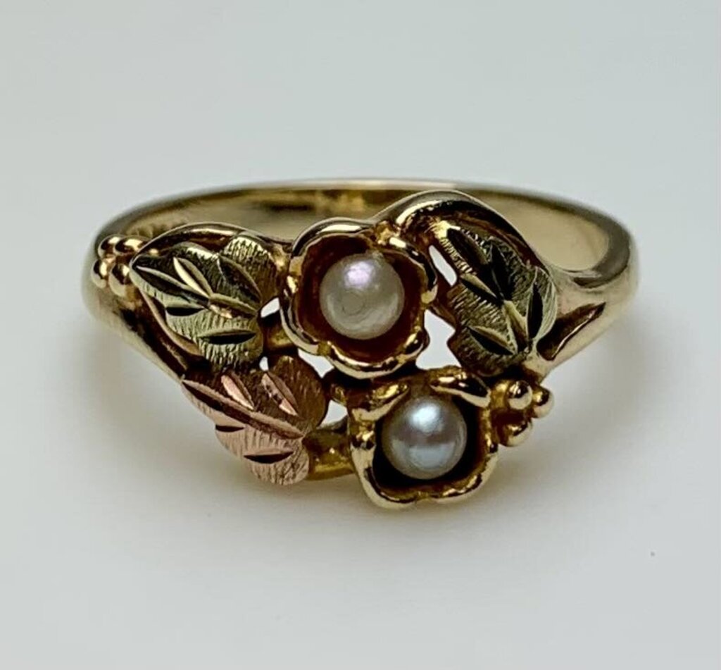 10K Black Hills Gold Pearl Ring sz 6 (3.2g)