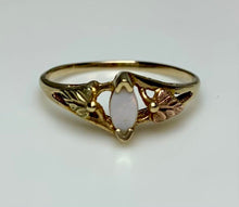 Load image into Gallery viewer, 12K Black Hills Gold Opal Ring sz 7.75 (1.7g)
