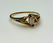 Load image into Gallery viewer, 12K Black Hills Gold Opal Ring sz 7.75 (1.7g)
