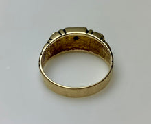 Load image into Gallery viewer, 12K Black Hills Gold Ring sz 11 (6.2g)
