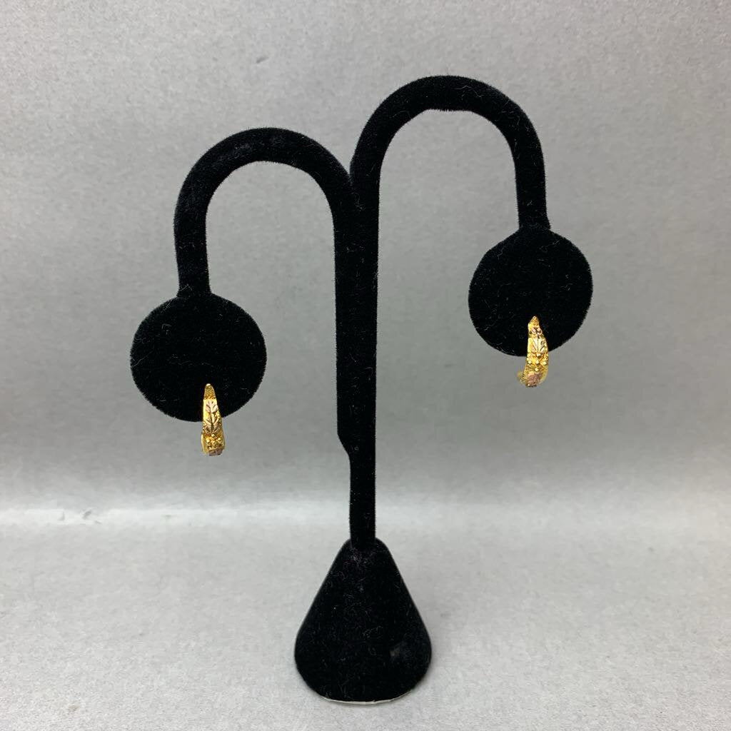 10K Black Hills Gold Half Hoop Stud Earrings (1.9g)