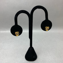 Load image into Gallery viewer, 10K Black Hills Gold Pendant on Gold Filled 19&quot; Chain &amp; Stud Earrings Set (3.5g)
