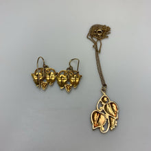 Load image into Gallery viewer, 10K Black Hills Gold Pendant on Gold Filled 19&quot; Chain &amp; Hook Earrings Set (5.6g)
