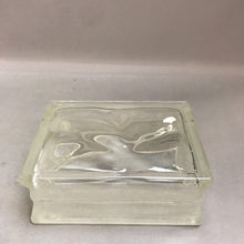 Load image into Gallery viewer, Glass Block with Etched Deer (6x8x3)
