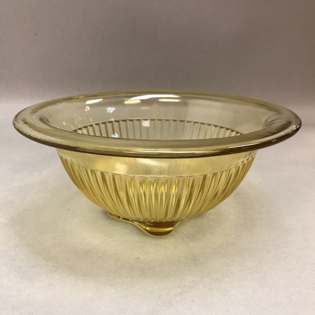 Vintage Yellow Depression Glass Mixing Bowl Federal Glass Co. (8inx3.5in)