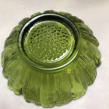 Load image into Gallery viewer, MCM Green Glass Chip &amp; Dip Bowl Set (3x10)

