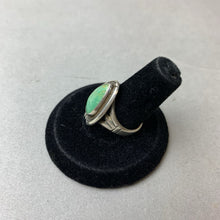 Load image into Gallery viewer, Vintage Native American Sterling Green Turquoise Teardrop Ring sz 6.75
