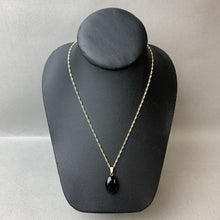 Load image into Gallery viewer, Sterling Onyx Pendant on 18&quot; Chain with Extender
