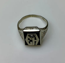 Load image into Gallery viewer, Vintage 10K White Gold Onyx Diamond Signet Ring sz 10.5 (3.3g)
