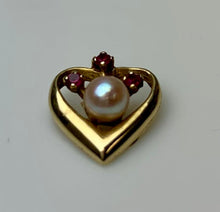 Load image into Gallery viewer, 14K Gold Pearl Ruby 0.5" Heart Pendant As-Is (1.6g)

