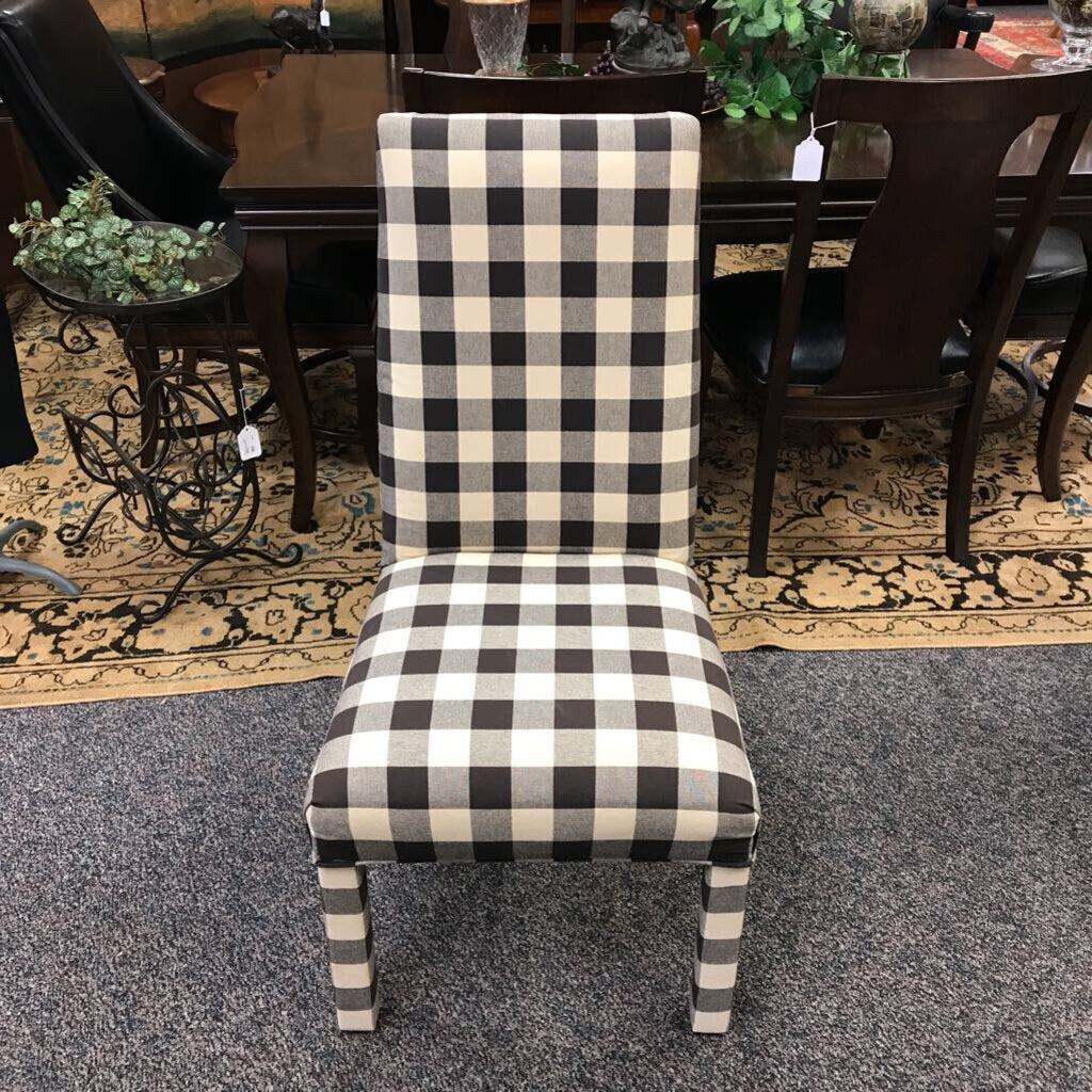 Checkered Upholstered Chair (41x17x25)