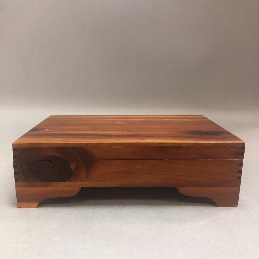 Wooden Rectangular Trinket Box (8inx2in)
