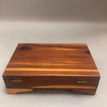 Load image into Gallery viewer, Wooden Rectangular Trinket Box (8inx2in)
