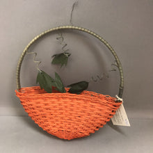 Load image into Gallery viewer, Handwoven Pumpkin Basket (12.5inx11.5in)

