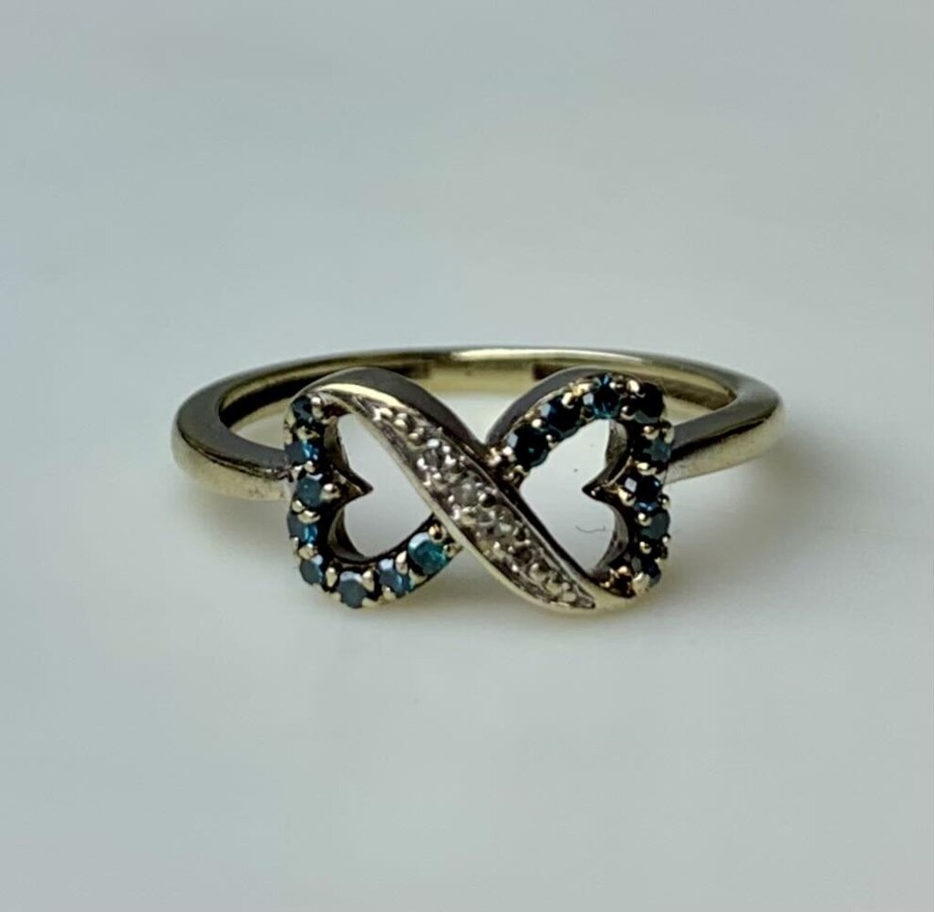 14K Gold Blue Topaz Ring sz 3.5 (1.5g)