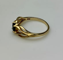 Load image into Gallery viewer, 14K Gold Sapphire Ring sz 4 (1.2g)
