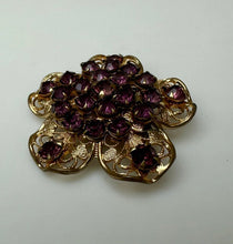 Load image into Gallery viewer, Vintage Goldtone Filigree Flower Purple Paste Stone Brooch Pin (1.5&quot;)
