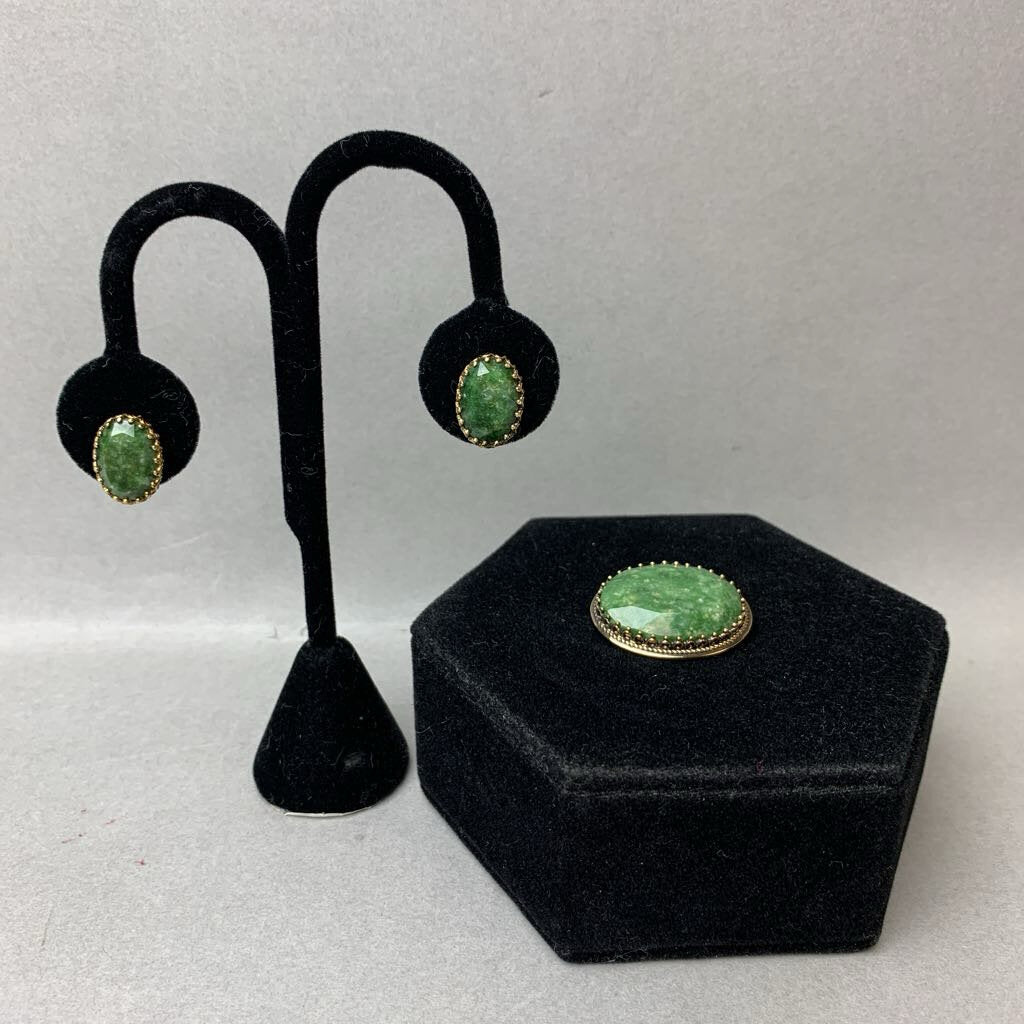 Vintage Danecraft 12K Gold Filled Faceted Jadeite 1.25