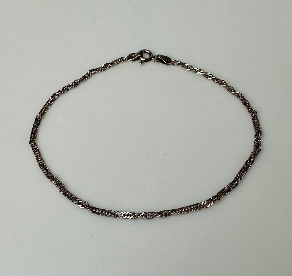 Sterling Twist Chain 9
