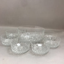 Load image into Gallery viewer, Arcoroc France Glass Bowl 7 Piece Set Diamond Pattern (4x9)
