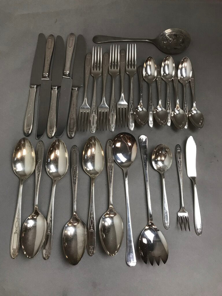 Community Plate 30 Piece Flatware Set