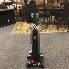 Load image into Gallery viewer, Bissell CleanView Swivel Rewind Pet Reach Vacuum Cleaner with Quick Release
