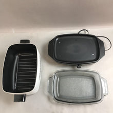 Load image into Gallery viewer, West Bend 4 Qt Slow Cooker
