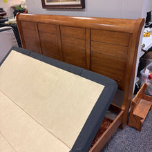 Load image into Gallery viewer, Liberty Furniture King Sleigh Bed w/Power Base (50&quot; Tall)
