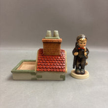 Load image into Gallery viewer, M.J.Hummel Chimney Sweep Collector&#39;s Sample (12x5x9)
