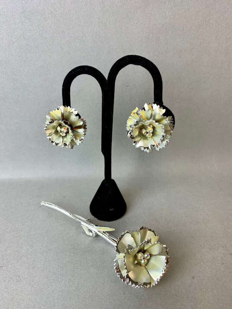 Vintage Sarah Coventry Allusion Rhinestone Flower 4