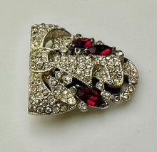 Load image into Gallery viewer, Vintage Art Deco Clear &amp; Red Rhinestone Bow Scarf Clip (1.25&quot;)
