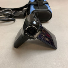 Load image into Gallery viewer, Sanyo Xacti Digital Camcorder Model VPC-CG6 with Battery Charger and Carrier Bag (3.5inx2in)
