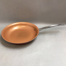 Load image into Gallery viewer, Bulbhead Red Copper Frying Pan (10&quot; Diameter)
