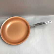 Load image into Gallery viewer, Bulbhead Red Copper Frying Pan (10&quot; Diameter)
