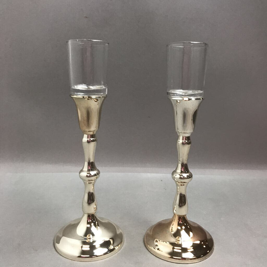Silver Plated Candlesticks with Glass Shade (Pair of 2) (10in)