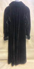 Load image into Gallery viewer, Designed By John Pavlis-Sheared Mink Long Fur Coat Size S

