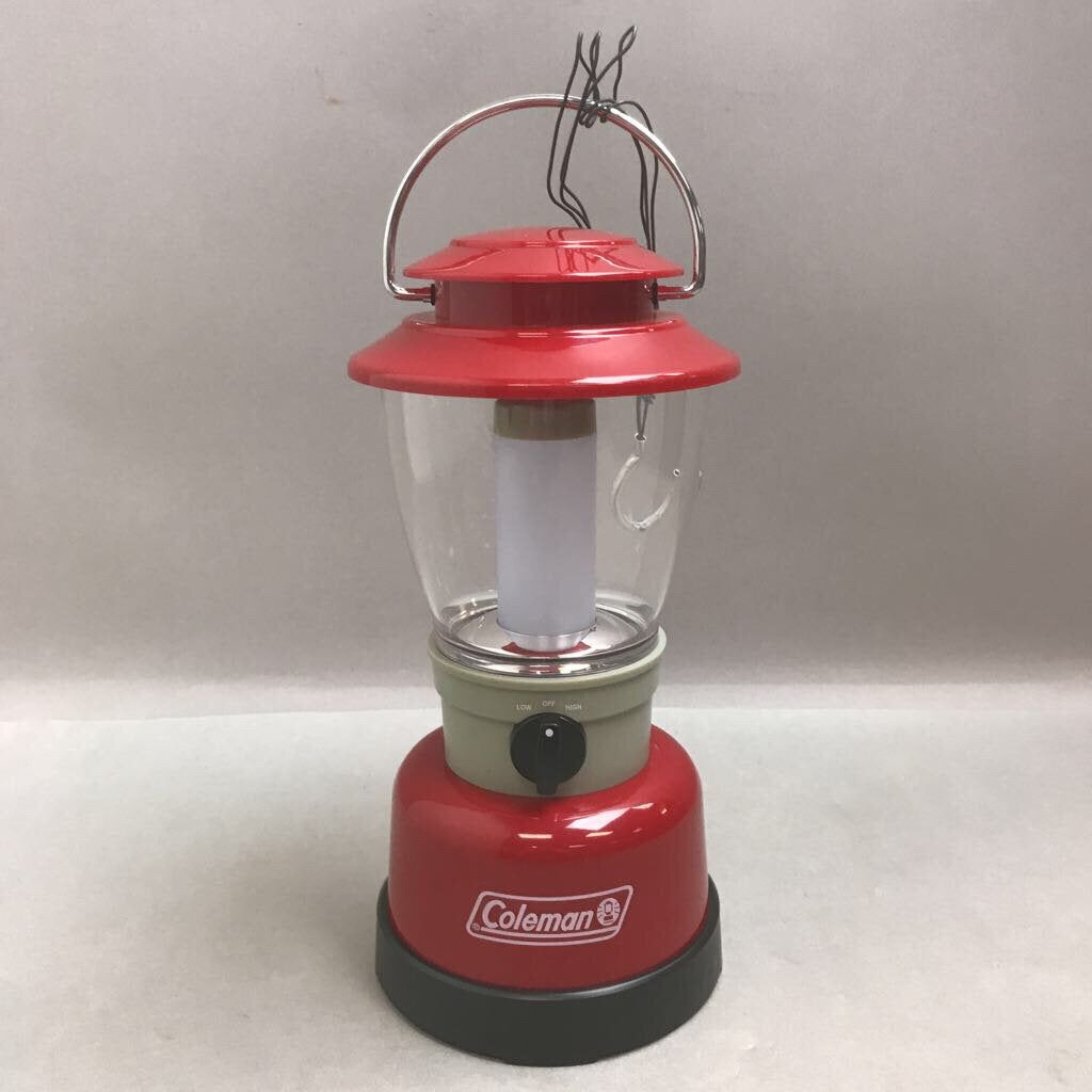 Coleman Classic LED Lantern (11in)